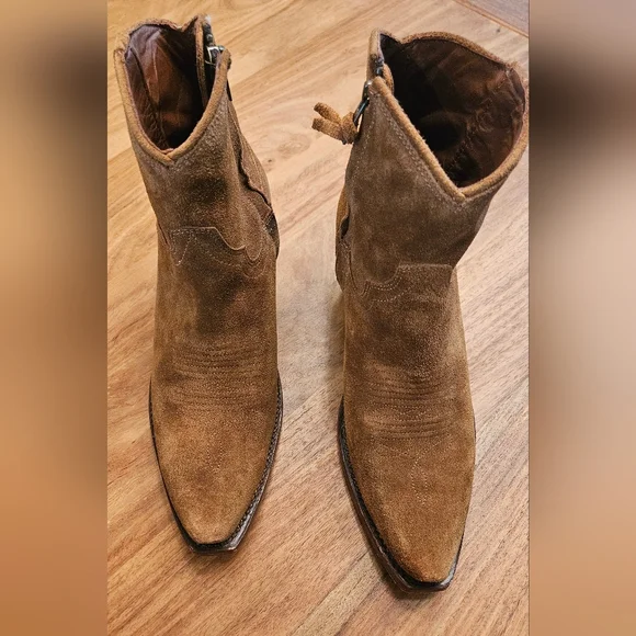 Tecovas The Daisy Brown Suede - 7